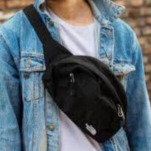The North Face Roo II Fanny Crossbody Hip Lumbar Pack Black Unisex Gorpcore